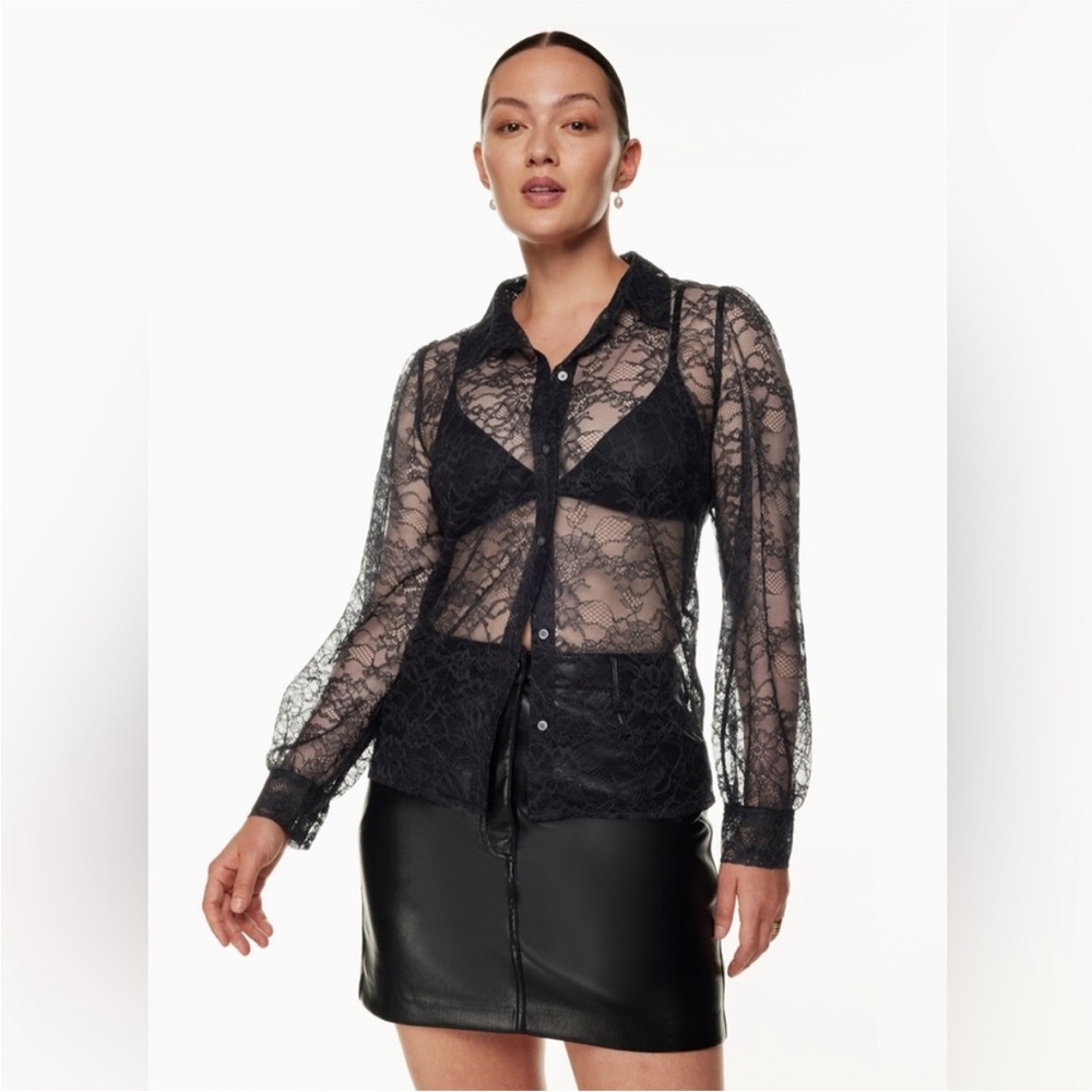 NWT Aritzia Babaton Lace Fleur Blouse in Black Size Medium